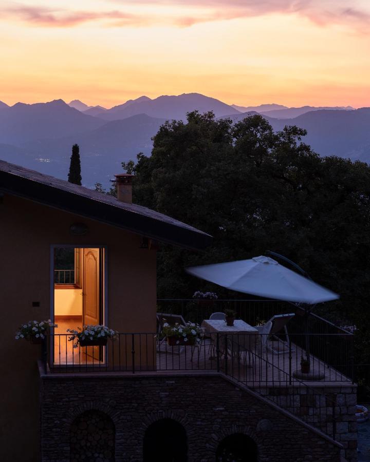 La Casetta, Appartamento Con Vista Lago E Montagne ซานเซโน ดี มอนตาญญา ภายนอก รูปภาพ